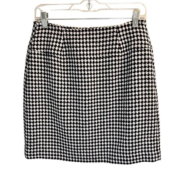 Talbots Petites Houndstooth Mini Pencil Skirt Ivory Black Size 6P Wool Office - Picture 3 of 7